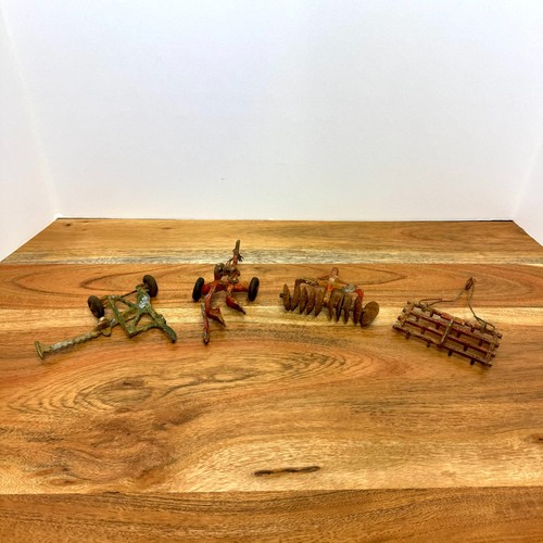 Vintage cast iron farm - vintage, toys